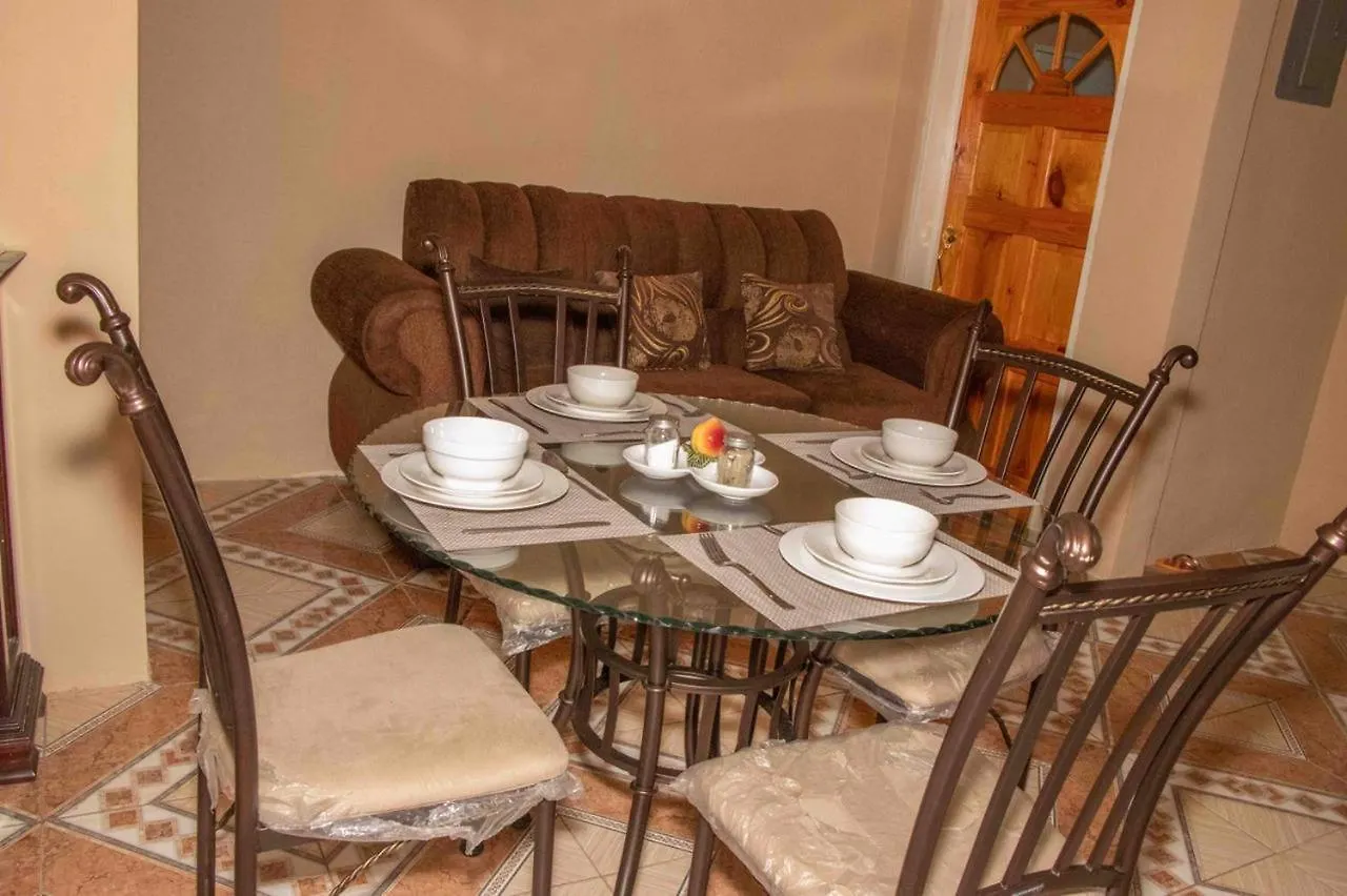Guest house Bev'S Rosevilla Montego Bay